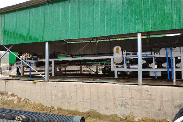 江蘇省深井孔專用護壁液鉆井提沙化學粉 鞏義睿容環(huán)保20年專業(yè)生產(chǎn)與創(chuàng)新